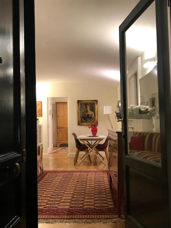 Baru In Chiaia Bed & Breakfast Naples Italy
