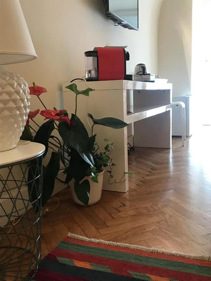 Baru In Chiaia Bed & Breakfast Naples