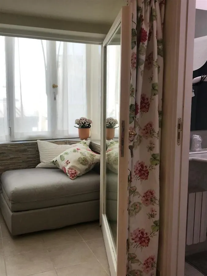 Baru In Chiaia Bed & Breakfast Naples