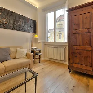 https://madici-chapels.it-tuscanyhotel.com